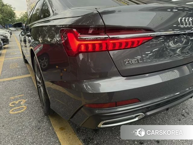 Audi A6L id 4365923 из Китая 20