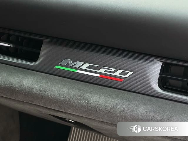 Maserati MC20 id 4239270 из Китая 20