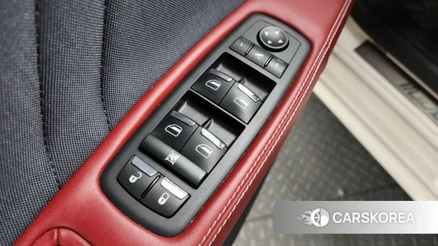 Maserati Quattroporte id 4330969 из Кореи 20