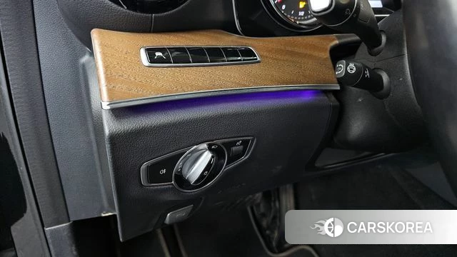 Mercedes-Benz E-Class W213 id 4250977 из Кореи 20