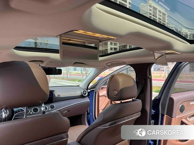 Mercedes-Benz E-class id 4209334 из Китая 20