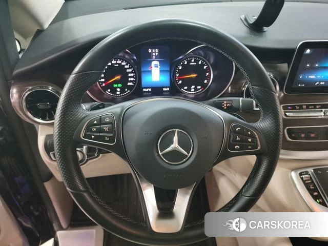 Mercedes-Benz V-class id 3908325 из Китая 20