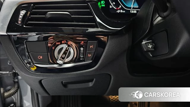 BMW 5 Series (G30) id 4186623 из Кореи 20