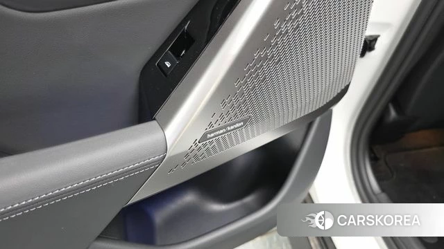 BMW 5 Series (G60) id 4743715 из Кореи 20