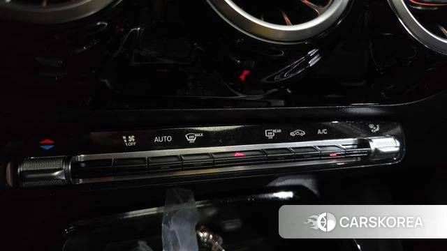 Mercedes-Benz A-Class W177 id 4458565 из Кореи 20