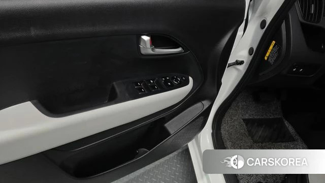 Kia The New Kia Ray EV id 4549191 из Кореи 20
