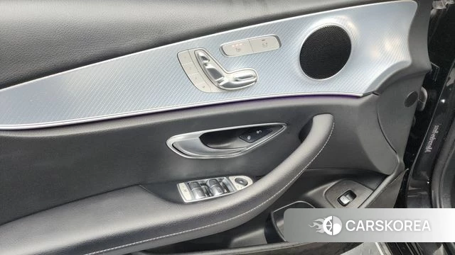 Mercedes-Benz E-Class W213 id 4304529 из Кореи 20