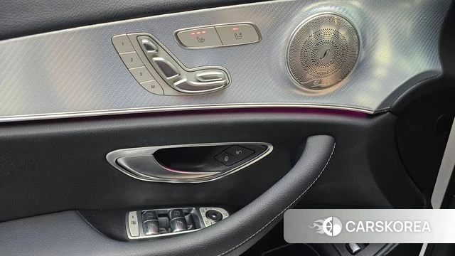Mercedes-Benz E-Class W213 id 4446782 из Кореи 20