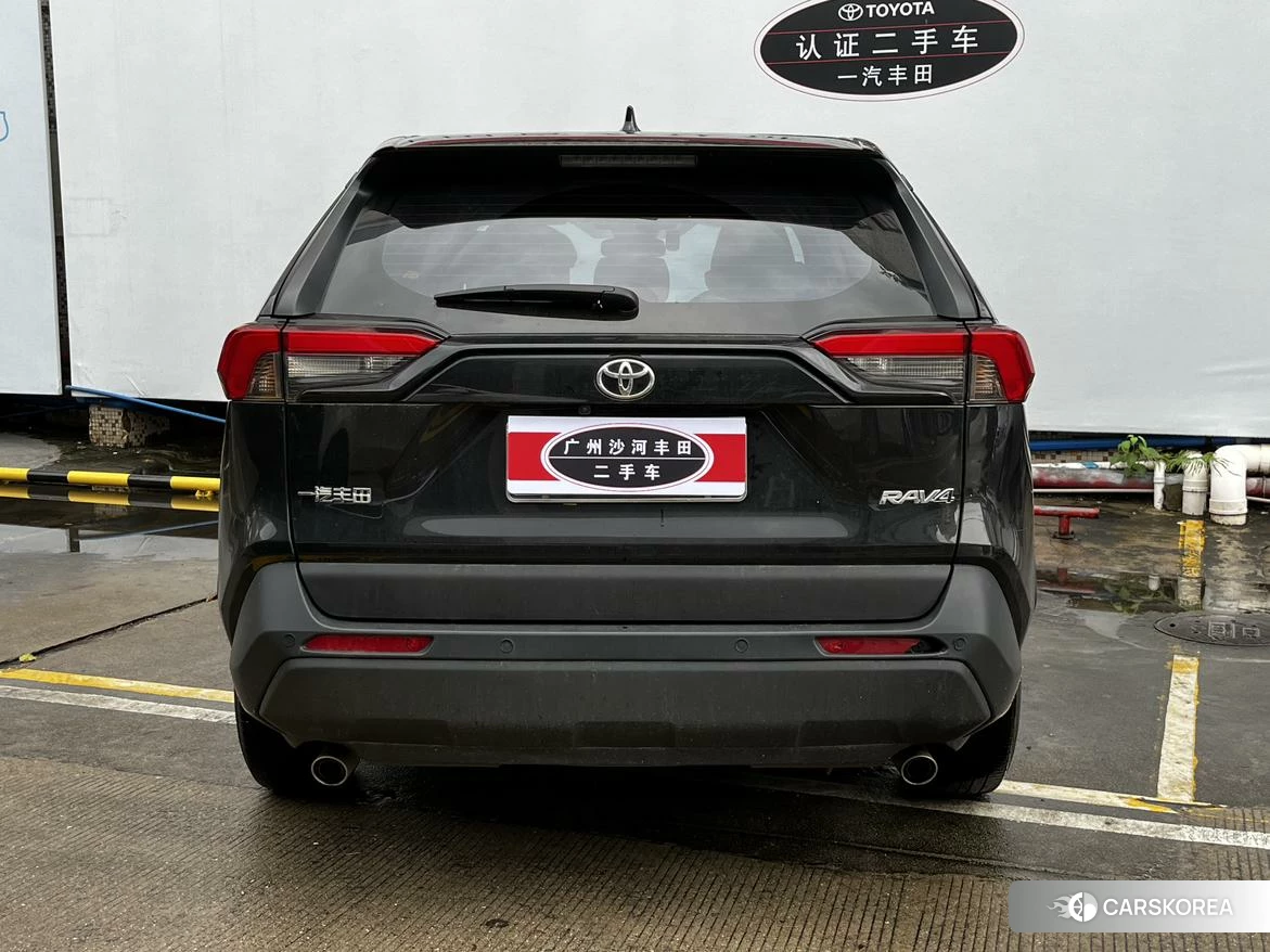 Toyota RAV4 id 4479645 из Китая 20