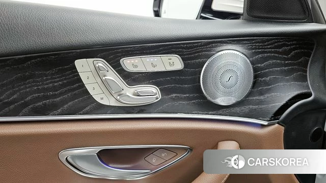 Mercedes-Benz E-Class W213 id 4318077 из Кореи 20