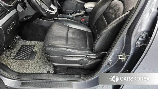 Ssangyong New Style Korando C id 4269532 из Кореи 20