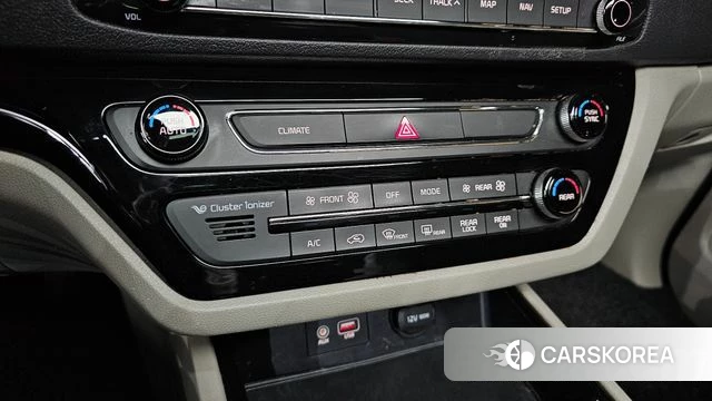 Kia The New Carnival id 4188261 из Кореи 20