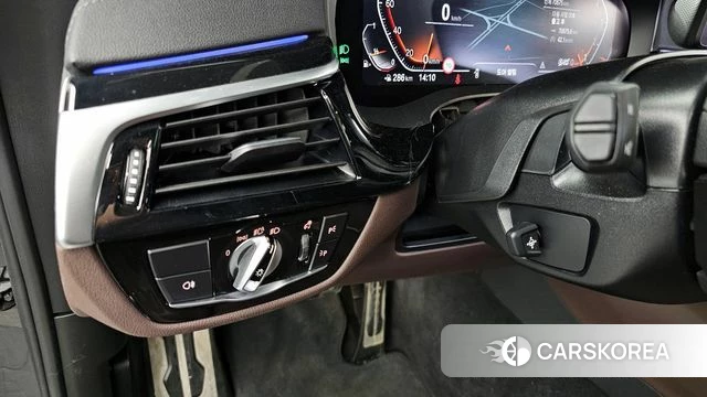 BMW 6 Series GT (G32) id 4243739 из Кореи 20