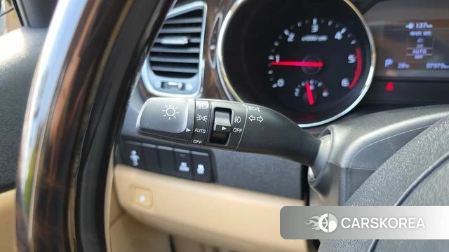 Kia The New Carnival id 4403388 из Кореи 20