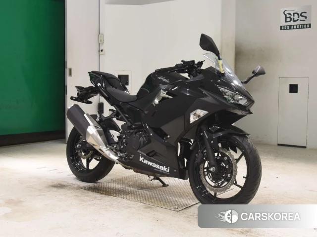 Kawasaki NINJA 400 id 3946994 из Японии 19
