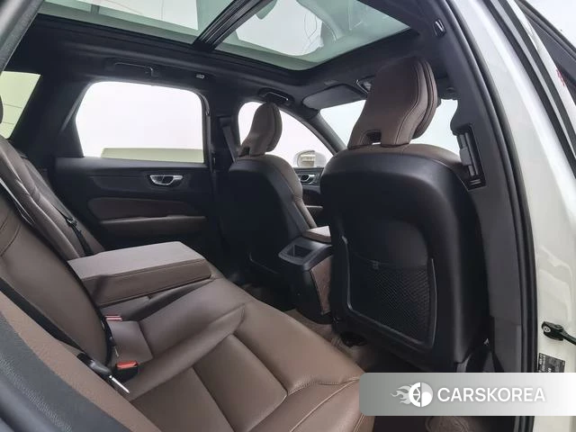 Volvo XC60 id 4253304 из Китая 20