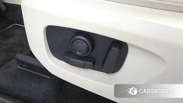 Land Rover Discovery Sports id 4574615 из Кореи 20