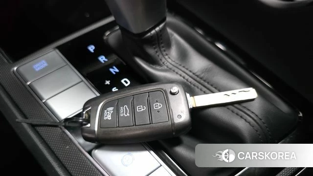 Hyundai Avante Hybrid (CN7) id 4470047 из Кореи 20