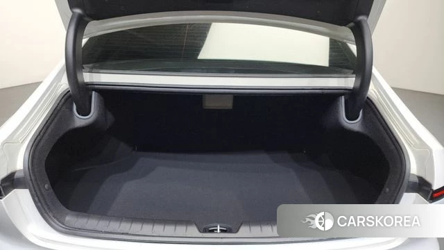 Hyundai Grandeur Hybrid (GN7) id 4248759 из Кореи 20