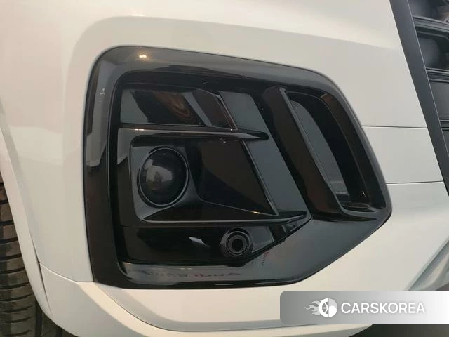 Audi Q5L id 4261431 из Китая 20