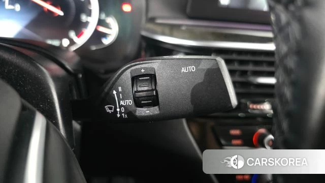 BMW 5 Series (G30) id 4310859 из Кореи 20