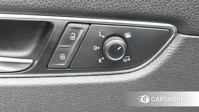 Volkswagen The New Passat id 4633116 из Кореи 20