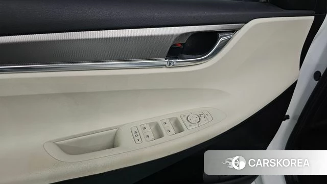 Hyundai The New Grandeur IG Hybrid id 4231692 из Кореи 20