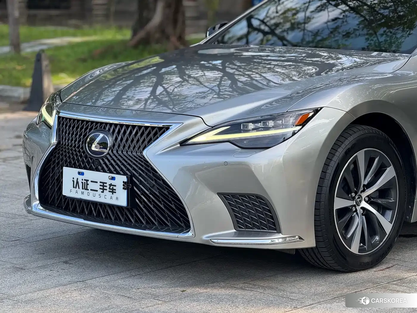 Lexus LS id 4664425 из Китая 20