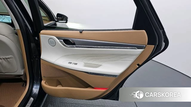 Hyundai The New Grandeur IG Hybrid id 4282446 из Кореи 20