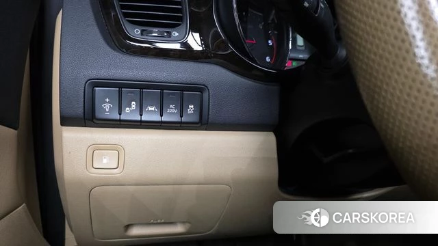 Kia The New Carnival id 4918836 из Кореи 20
