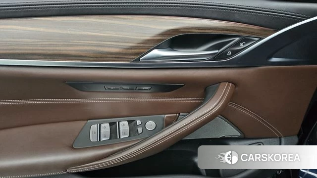 BMW 5 Series (G30) id 4250669 из Кореи 20