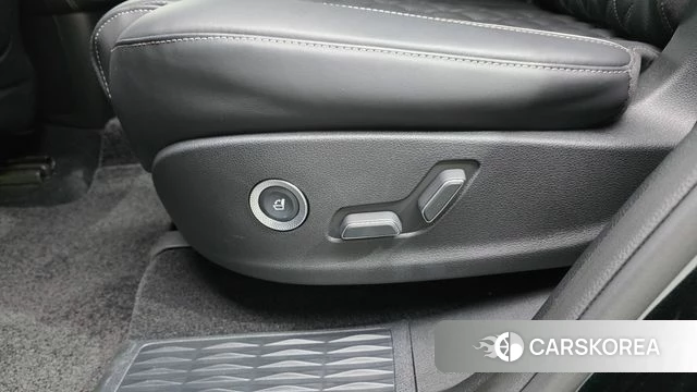 Genesis GV80 id 4848245 из Кореи 20