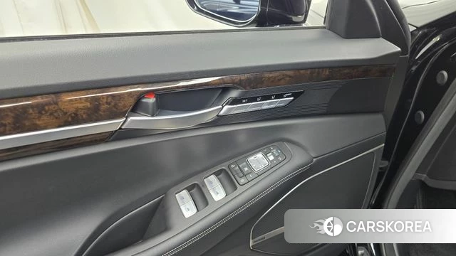 Genesis G90 id 4446184 из Кореи 20