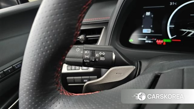 Lexus UX300h id 4479920 из Кореи 20