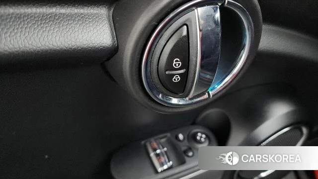 Mini Cooper id 4550623 из Кореи 20