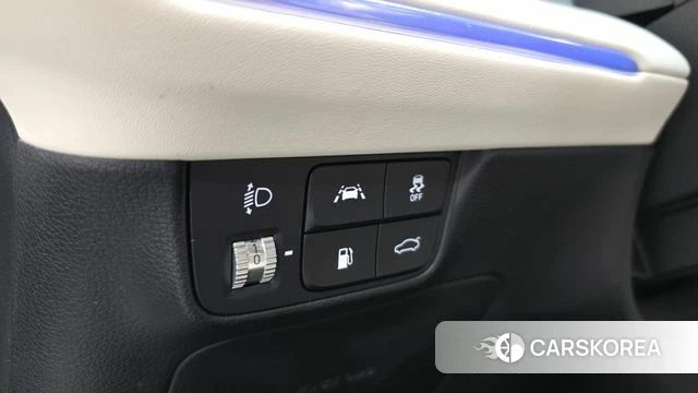 Hyundai The New Grandeur IG Hybrid id 4282287 из Кореи 20
