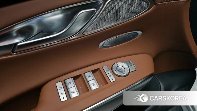 Genesis GV70 id 4230876 из Кореи 20