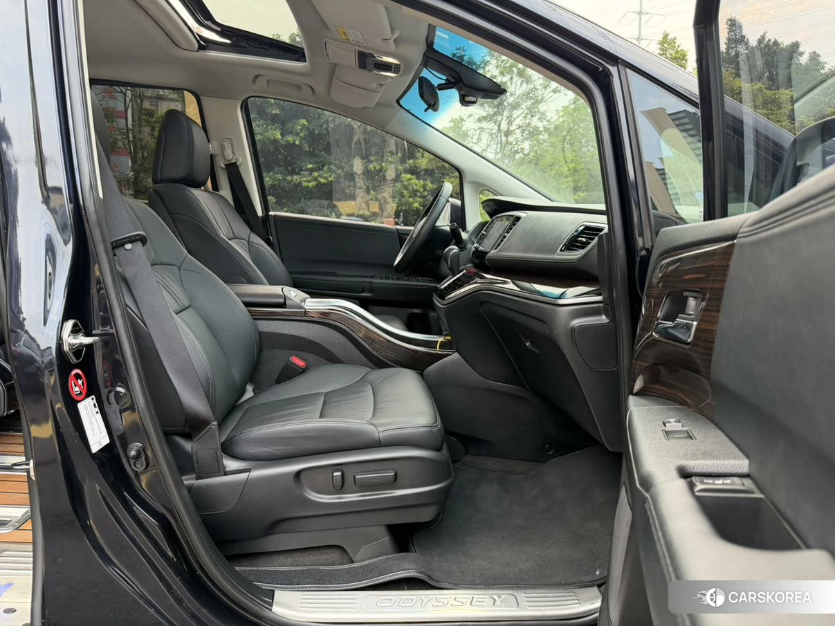 Honda Odyssey id 4455475 из Китая 20