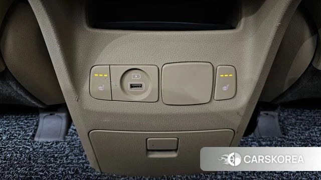 Kia The New Carnival id 4477145 из Кореи 20