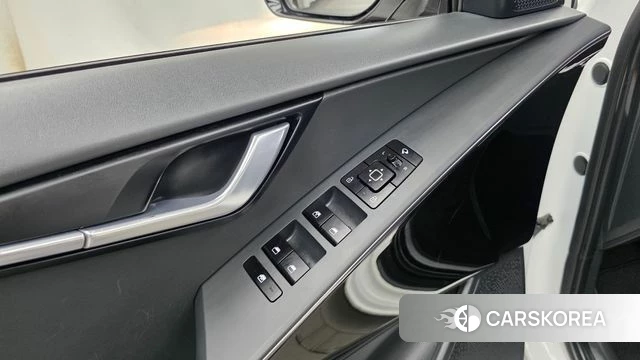 Kia Di Ol Nu Niro id 4572558 из Кореи 20