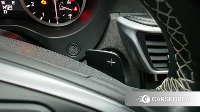 Infiniti Q30 id 4530438 из Кореи 20