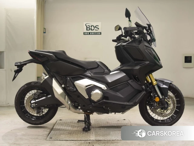 Honda X-ADV 750 id 3950001 из Японии 20