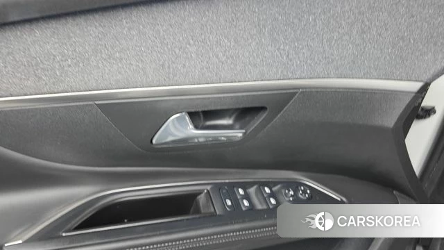 Peugeot 5008 second generation id 4203942 из Кореи 20