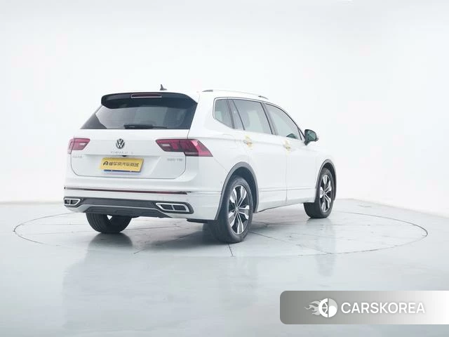 Volkswagen Tiguan L id 4259027 из Китая 20