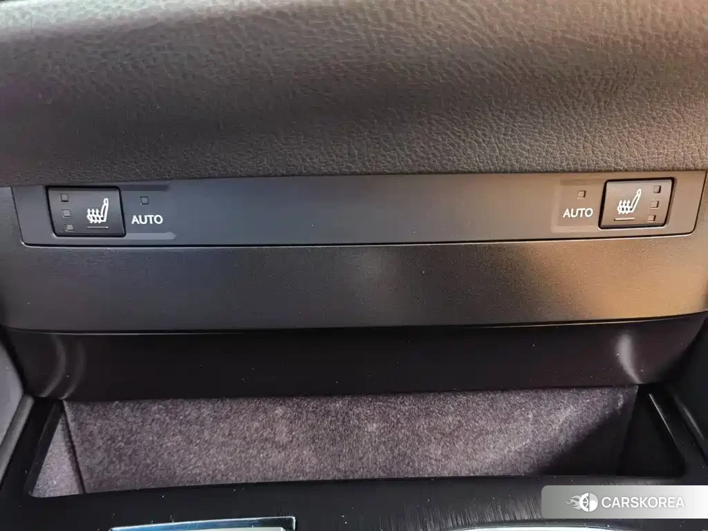Lexus ES id 4659709 из Китая 20