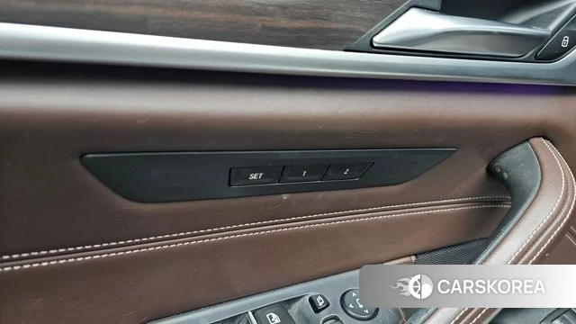 BMW 5 Series (G30) id 4311032 из Кореи 20