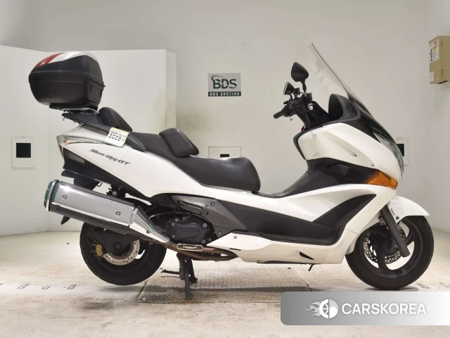 Проданный Honda SILVER WING 400 GT ABS 2015 из Японии