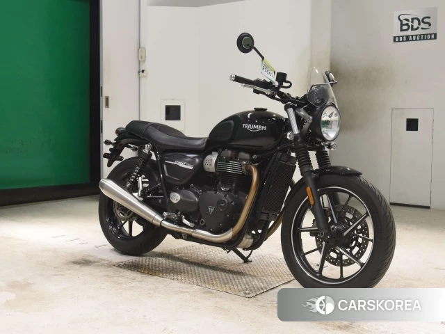Triumph STREET TWIN id 3946643 из Японии 20