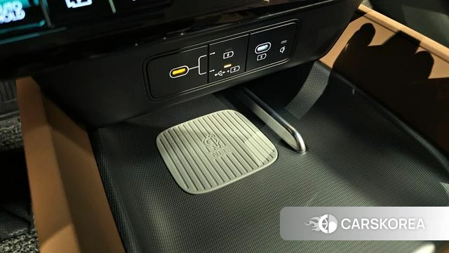 Hyundai Grandeur Hybrid (GN7) id 4222609 из Кореи 20