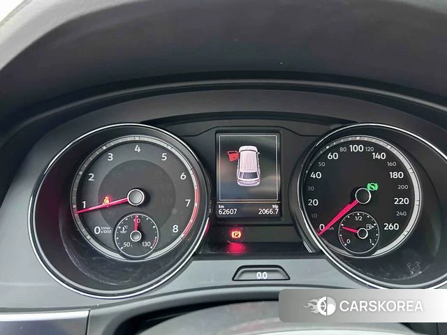 Volkswagen Tourang id 4215052 из Китая 20